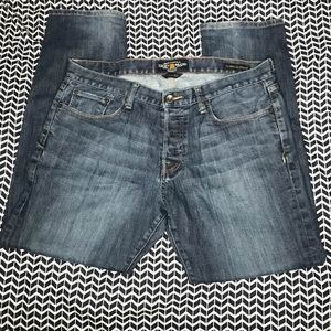 Lucky Brand - Men’s Jeans. Size 36. Straight Fit.